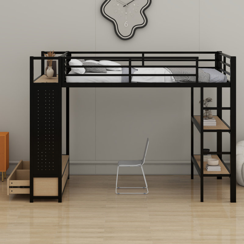 Structure de lit mezzanine en métal avec garde-robe, tablettes de rangement et panneau perforé