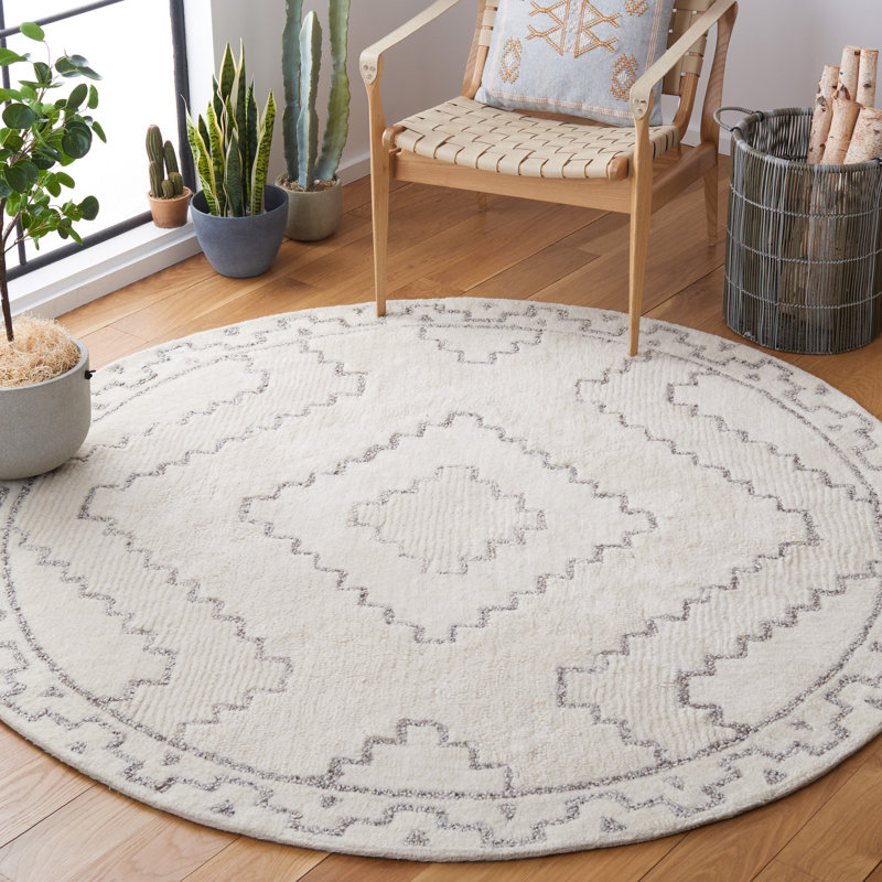Gurganious Hand Tufted Performance Oriental Rug, Round 6'