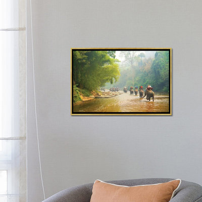 Reproduction de photo « Elephants Balad Thailand 330 » par Ben Heine