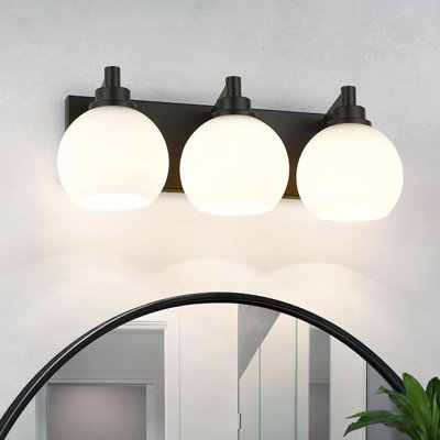 Luminaire de meuble-lavabo moderne avec abat-jour en verre blanc laiteux, applique murale réglable pour éclairage en miroir, installation câblée incluse