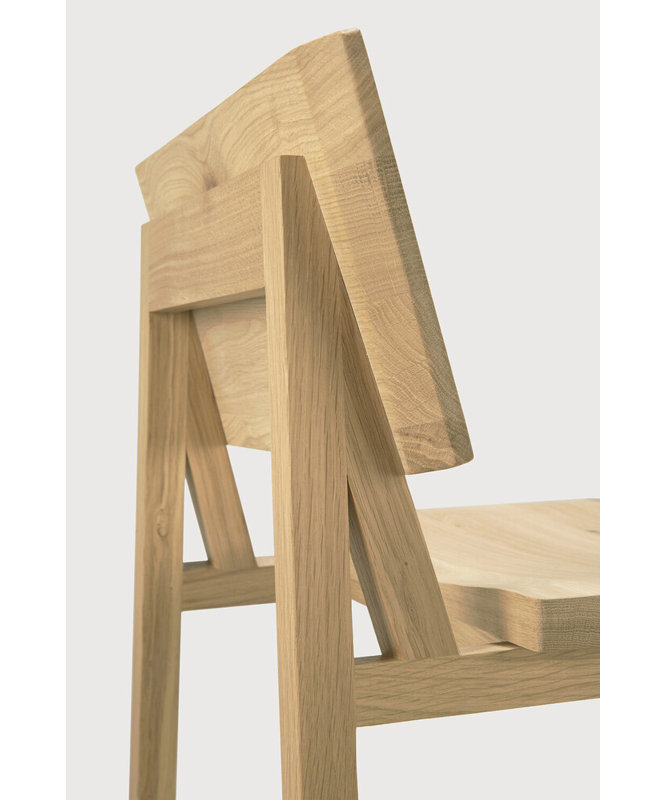 N Solid Wood Stool