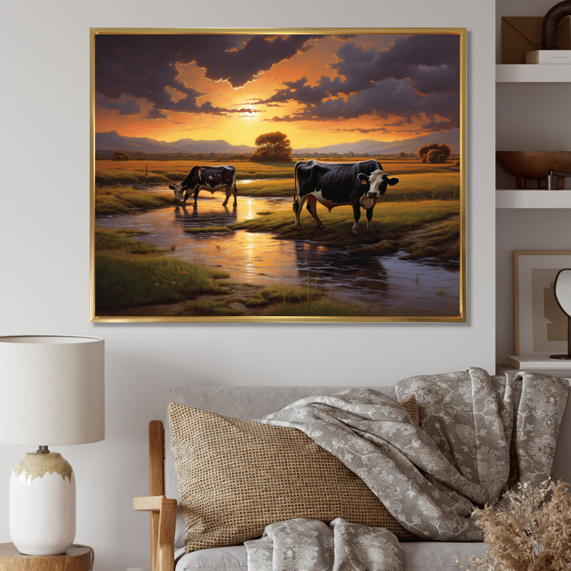 «Kvon Cows At Farm Landscape II», reproduction sur toile, H 24 po x l 32 po, Cadre flottant doré