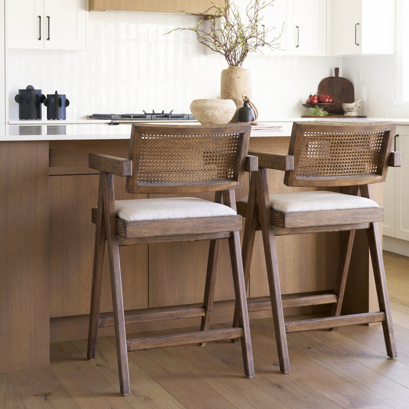 Indie Medium Brown w/ Cane Counter Stool, Counter Stool (26.46" Seat Height)
