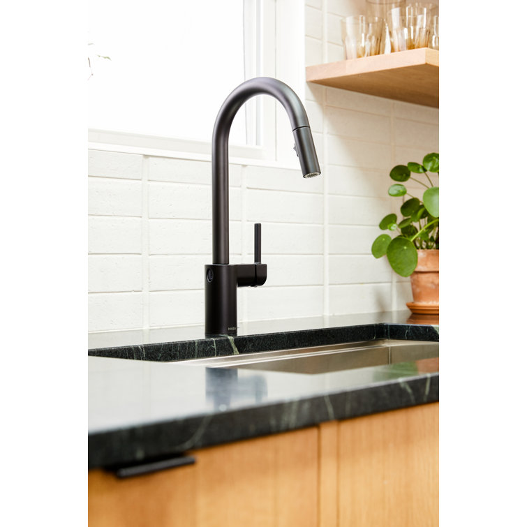 Moen Align MotionSense Wave Single Handle Pulldown Kitchen Faucet with Power Clean Technology