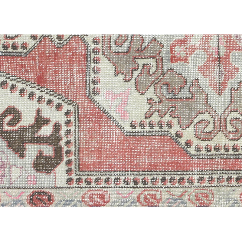 Tapis unique en laine noué à la main des années 1960 de 4 pi 2 po x 6 pi 7 po en rouge / bleu / beige / noir