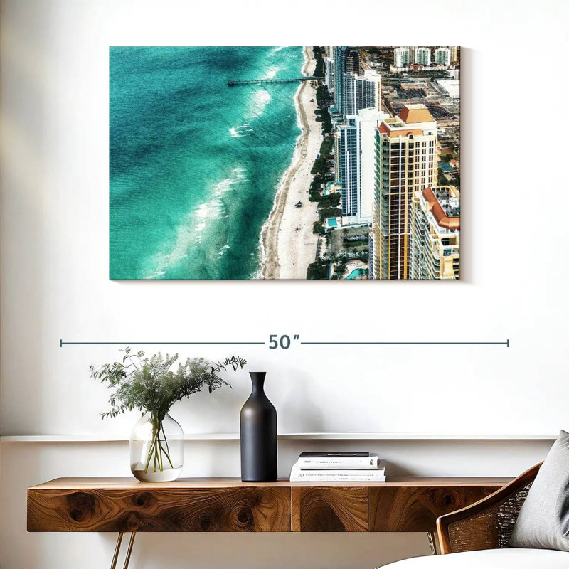 Nicci Miami Beach en été, H 26 po x l 39 po