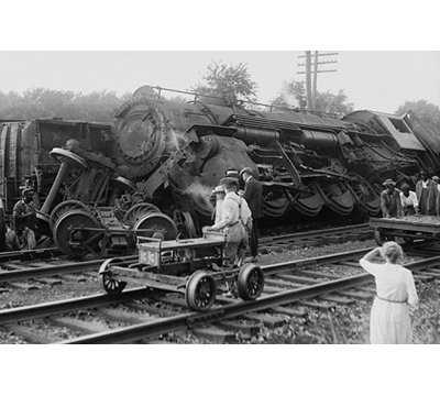 " Railroad Wreck "