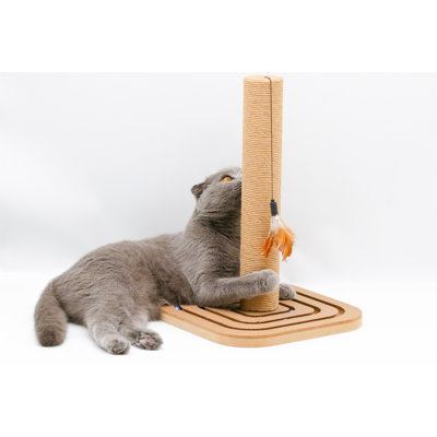 Clian Scratching Post