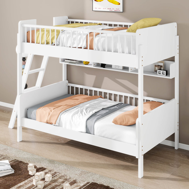 Lit superposé simple au-dessus de simple avec tablettes de rangement, lit superposé en bois massif avec rangement et échelle, garde-corps, aucun sommier nécessaire
