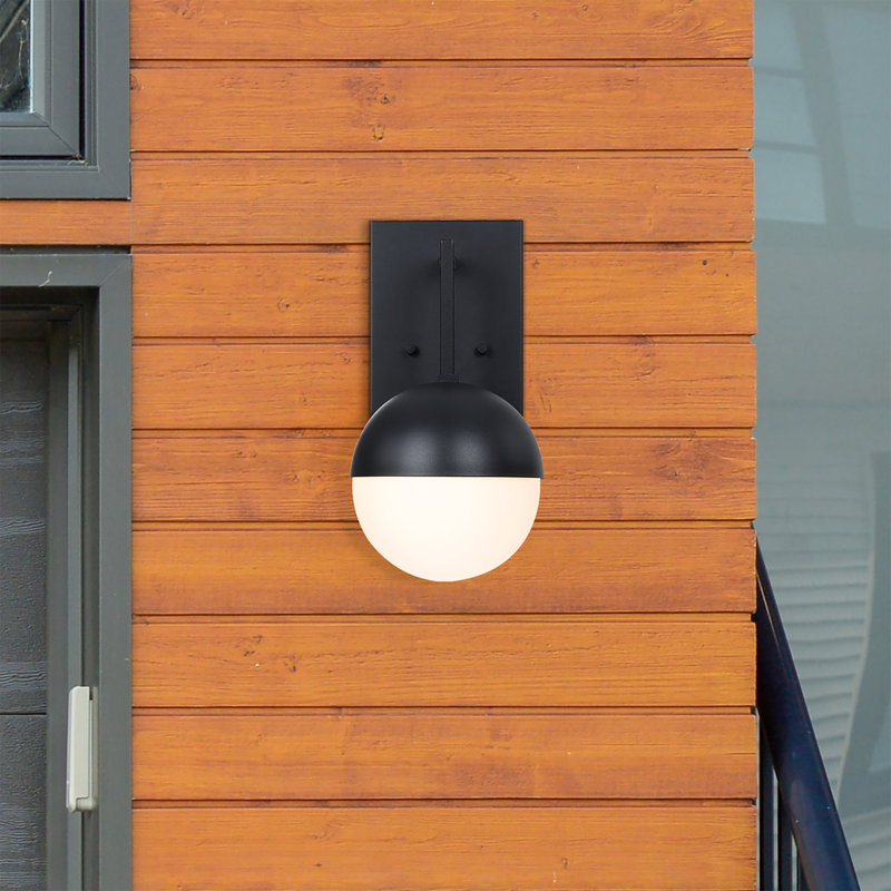 Zyta Steel Wall Light, Black