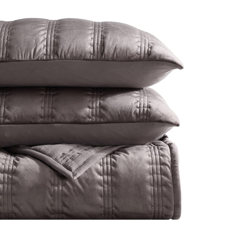 Vera Wang Linear Stitch Solid Quilt Set, Queen Quilt + 2 Standard Shams, Plum Brown