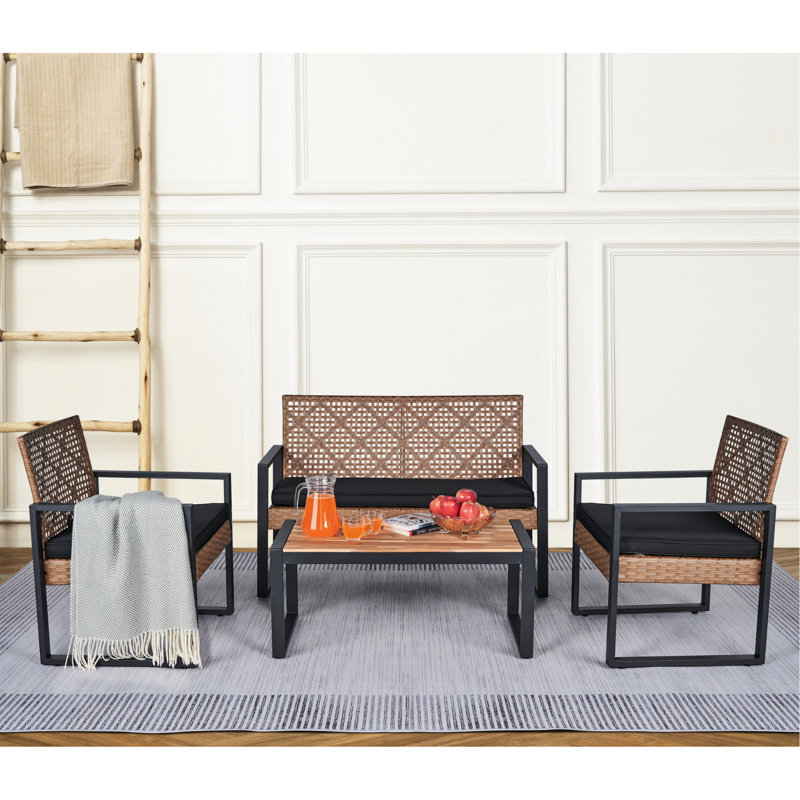 Mobilier de balcon extérieur 4 : Table de jardin en bois, confortable et élégante, plateau en bois brun, construction