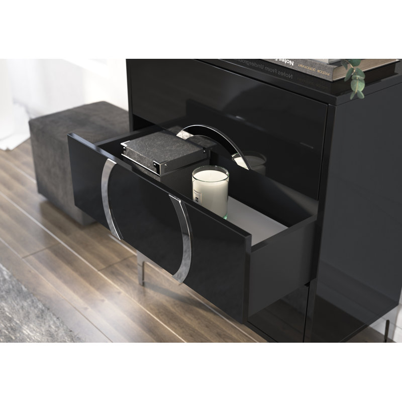 Stetsonville 70.1cm W 3 - Drawer Chest of Drawers, Black