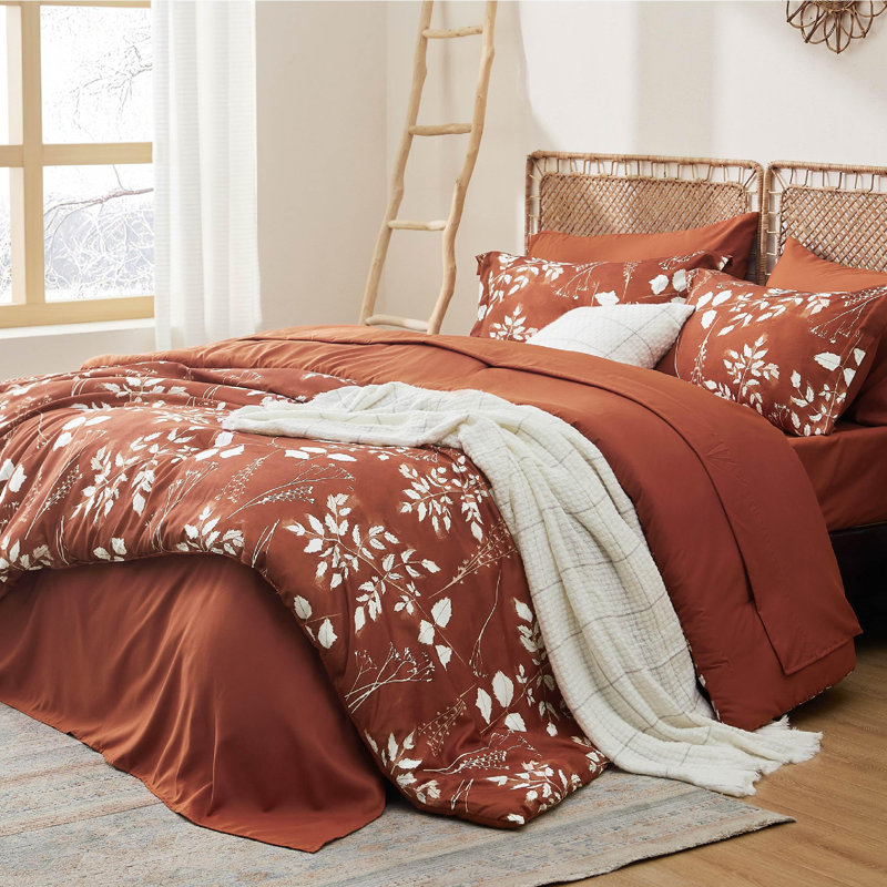 Bedsure Bed in a Bag - Reversible Flroal & Plant Pattern Printed with Comforters, Sheets, Pillowcases & Shams, 89GSM