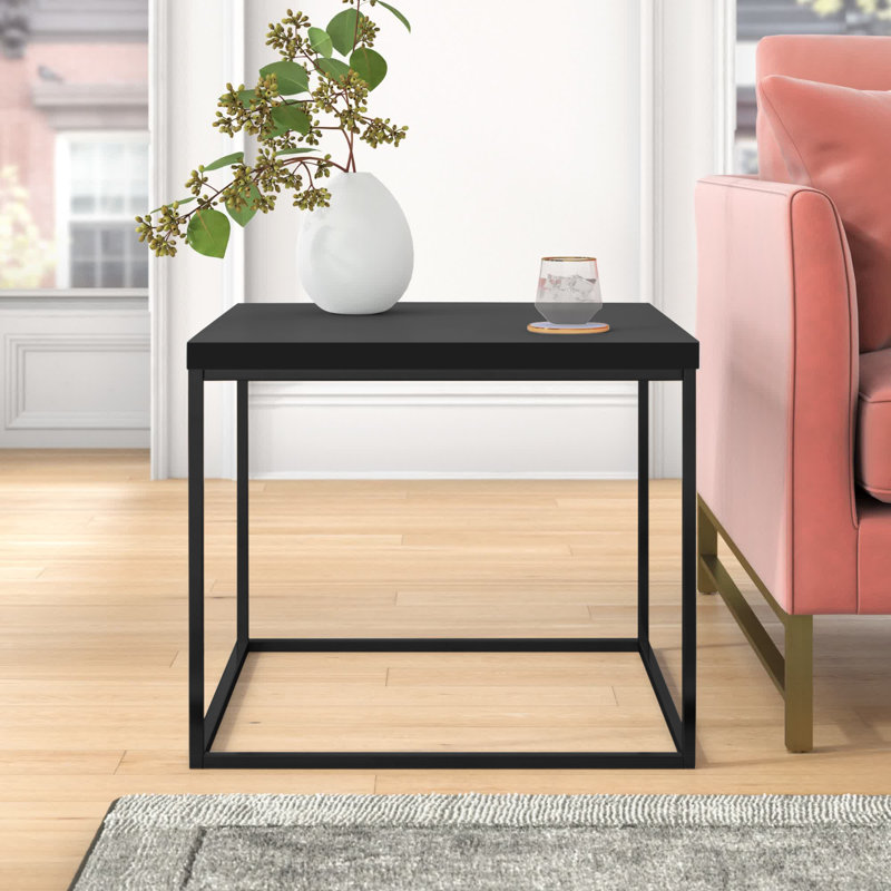 Table de bout Valeta, Noir