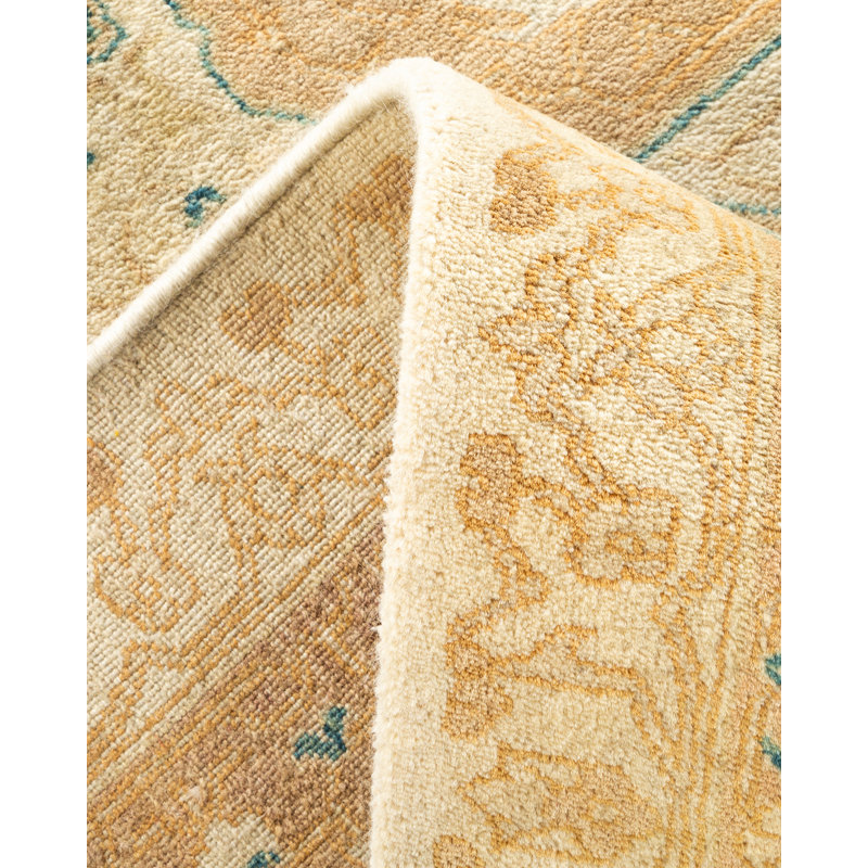 Classic One-of-a-Kind 6' 0" X 9' 2" Hand Knotted Area Rug