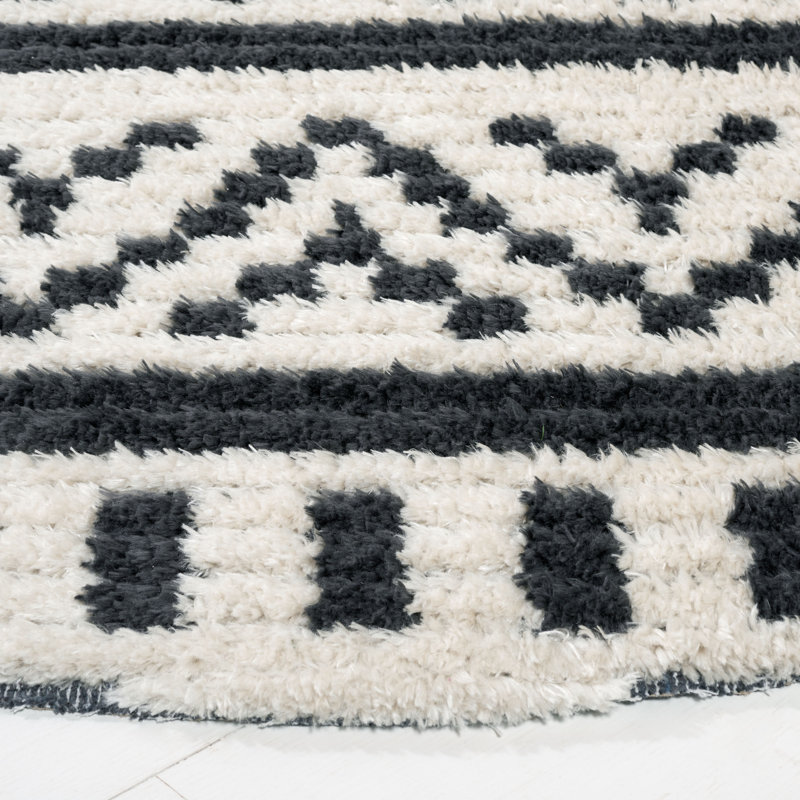 Willaims Performance Rug, Square 6'7"