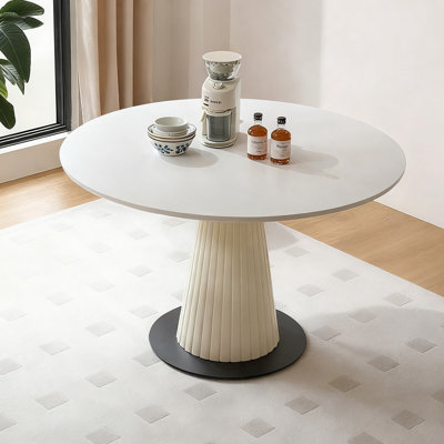 Table de salle à manger blanche