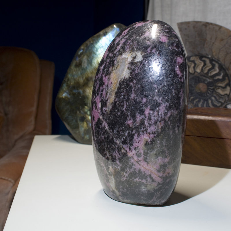 Nanteuil Crystal