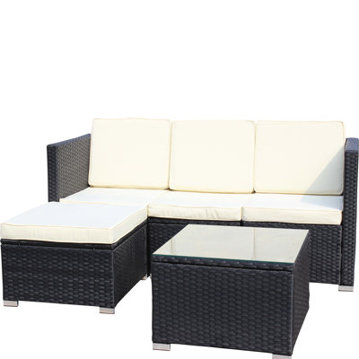Extérieur et table basse: PE, coussins beiges inclus Harmonie des meubles: coussins