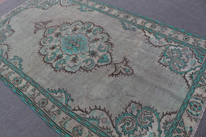 Tapis vert tissé à la main Oushak de Turquie idéal pour rehausser le décor de la chambre à coucher et du salon