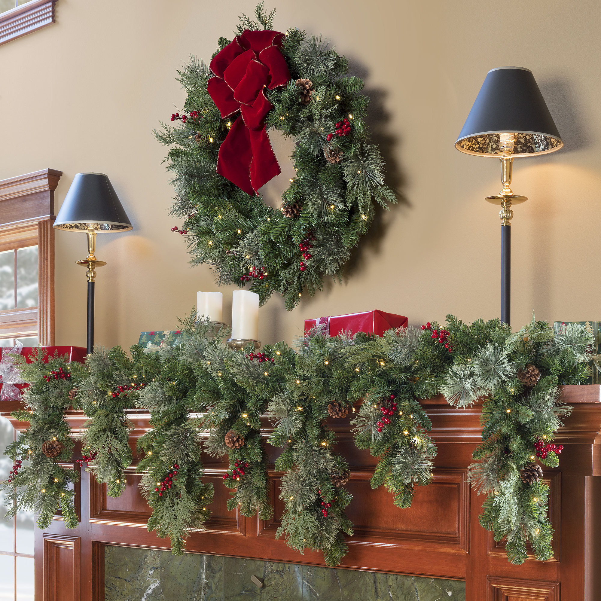 Classic 24" Wreath