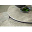 Table basse relevable Amara en chêne doré et noir avec finition imitation marbre pour des espaces de vie modernes et polyvalents