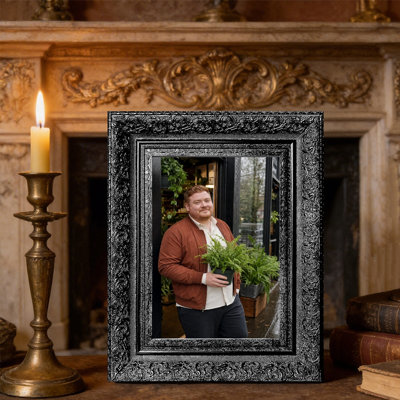 Black 3 PCS 5" x 7" Heritage Style Picture Frame with Wall or Table Placement