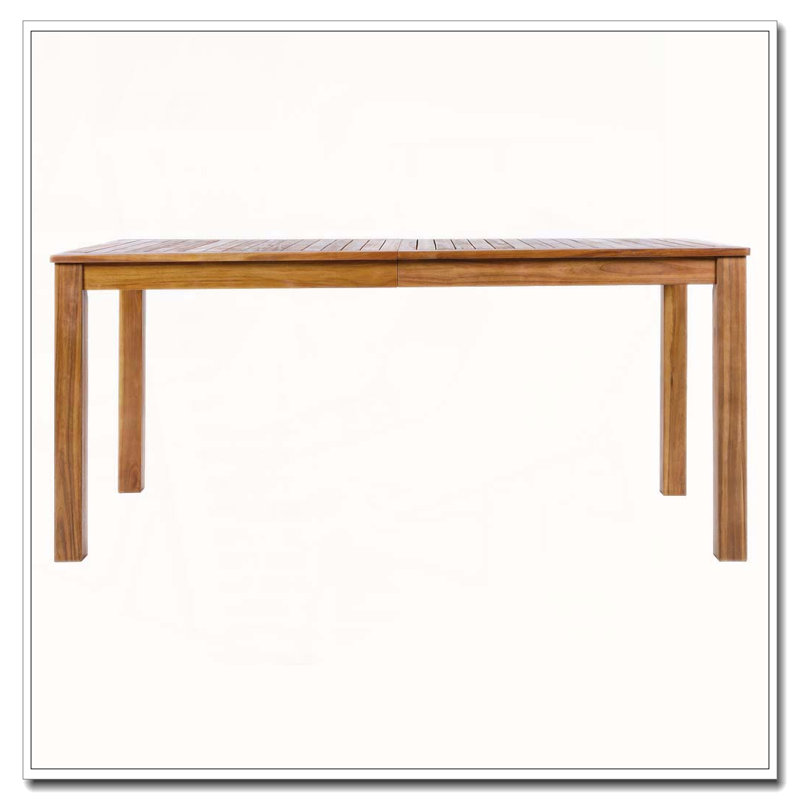 Table de salle à manger de patio