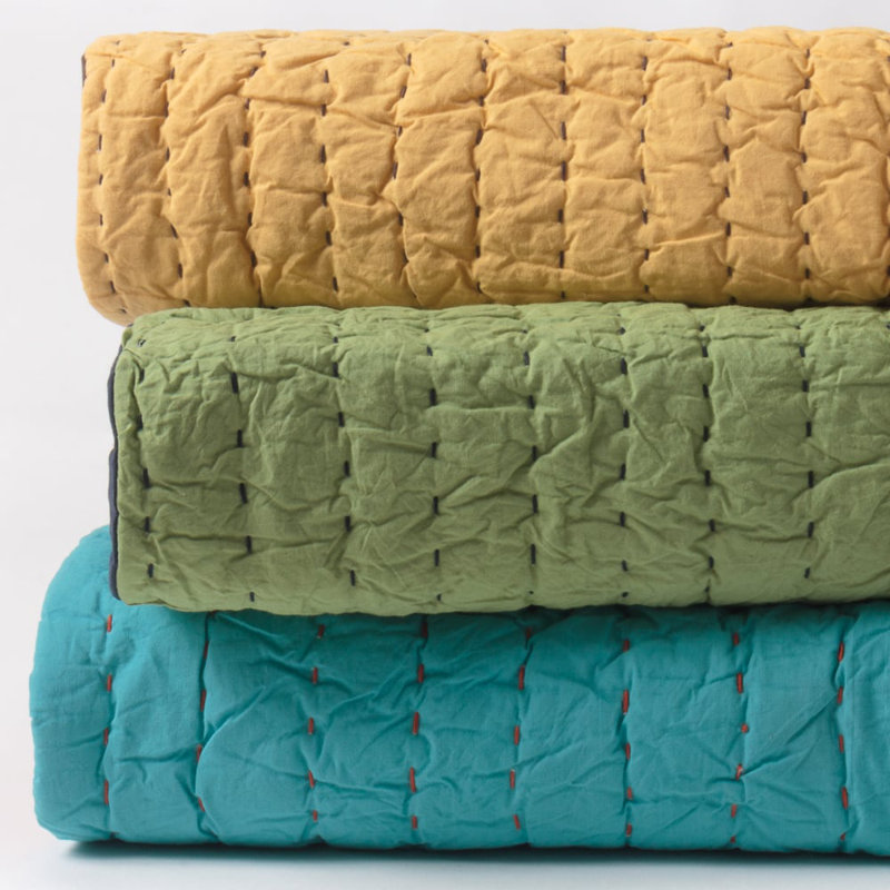 Twain Quilt, Twin Quilt, Brick/Charcoal