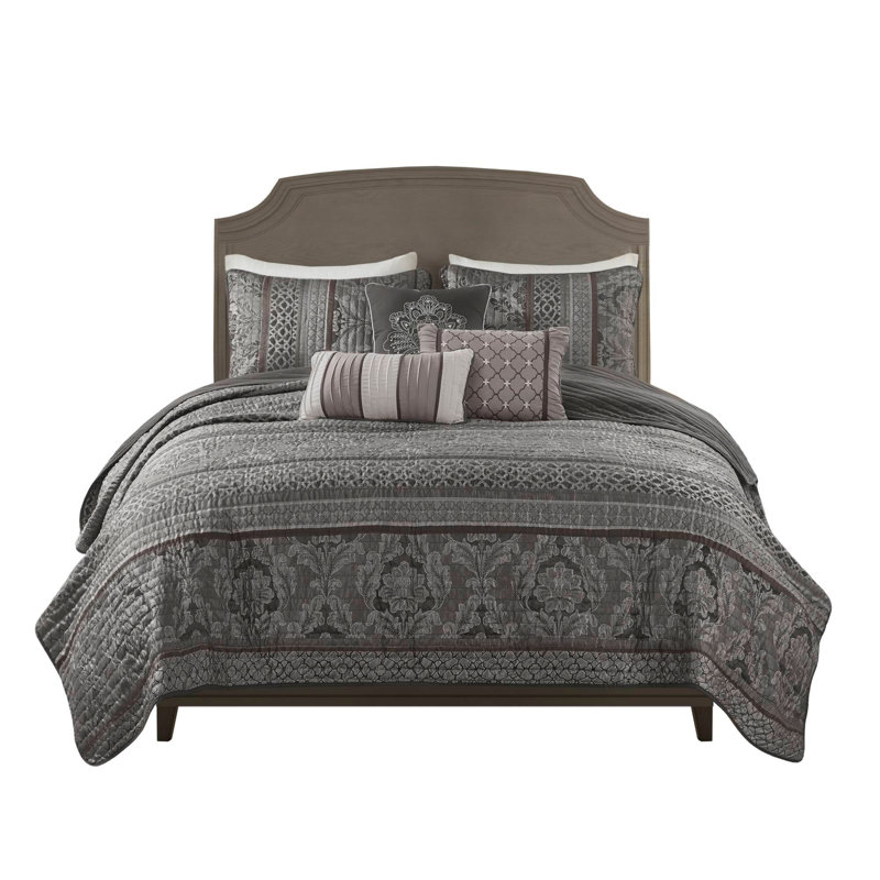 6-Piece Full/Queen 6 Piece Jacquard Quilt Set with Throw Pillows,Grey