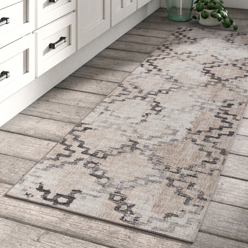 Kerwin Chenille Washable Geometric Indoor / Outdoor Rug, Rectangle 9' x 12'