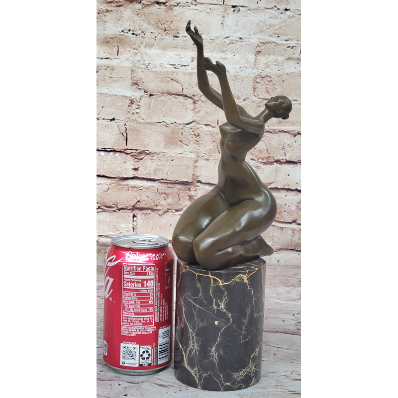 Figurines et sculptures