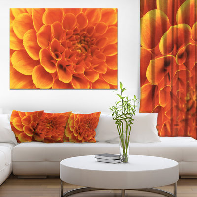 « large fleur orange et pétales », impression sur toile tendue