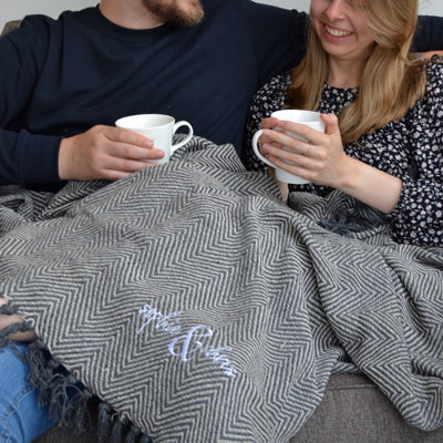 Mencos Hand Woven Throw Blanket