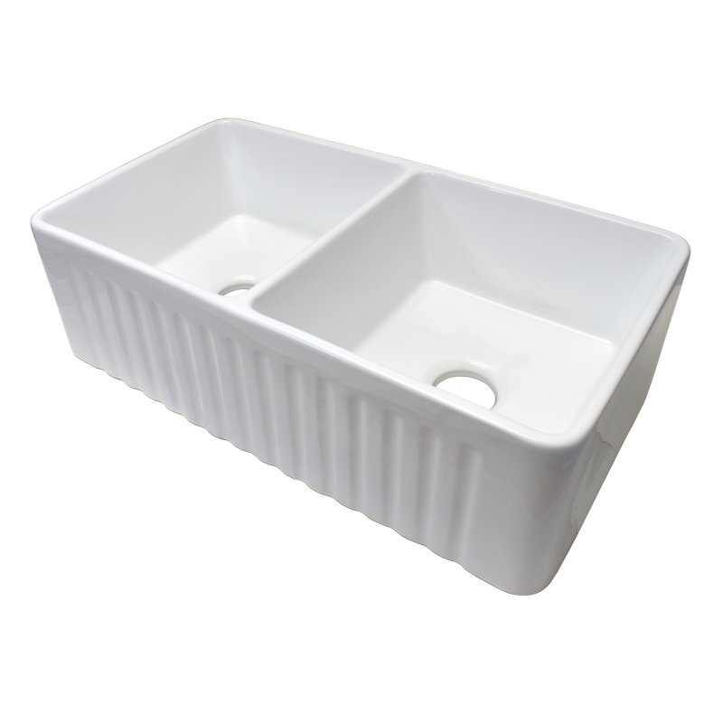 33'' L Farmhouse / Apron Double Bowl Fireclay Kitchen Sink
