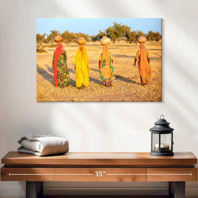 Femmes d'eau Leisha Rajasthani, H 16 po x l 24 po