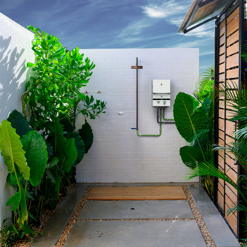 Chauffe-eau extérieur sans réservoir Eccotemp Luxe 1,85 GPM
