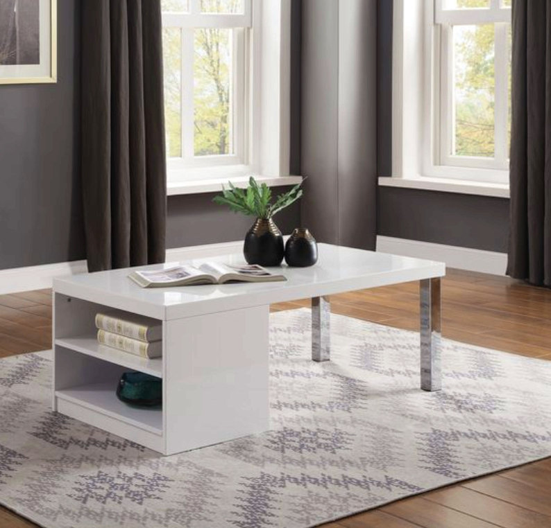 Table basse blanche à finition brillante et chrome