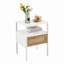 Table de bout en rotin 15,75 po, table de chevet