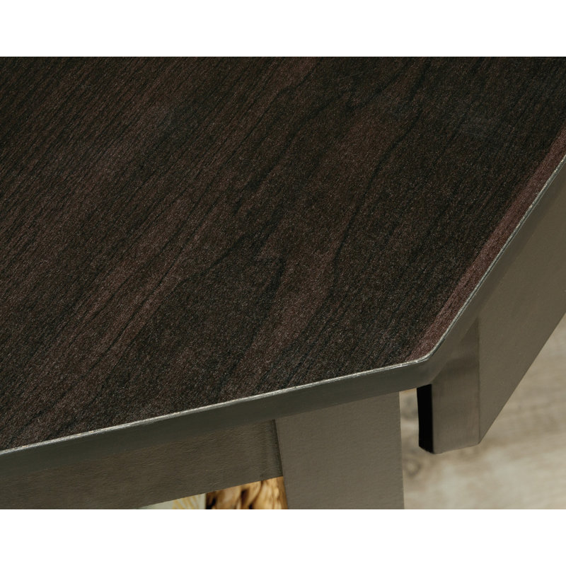 Bureau d'ordinateur de coin Beginnings