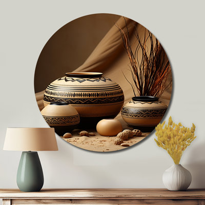 Native Art Pottery Serenity II - personnes rondes, décor en métal