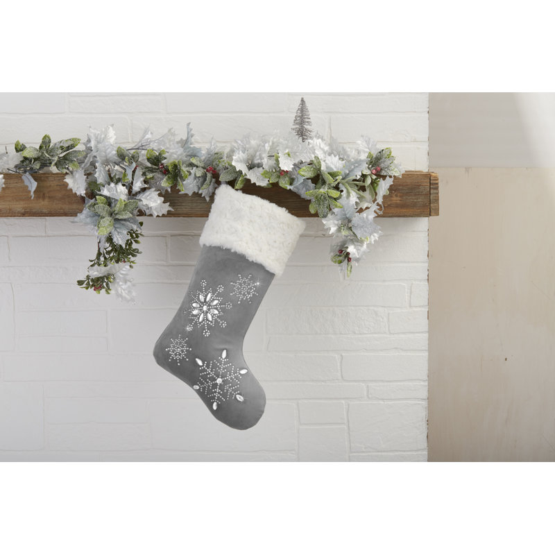 Chaussette de Noël brodée Season's Sparkle, Gris