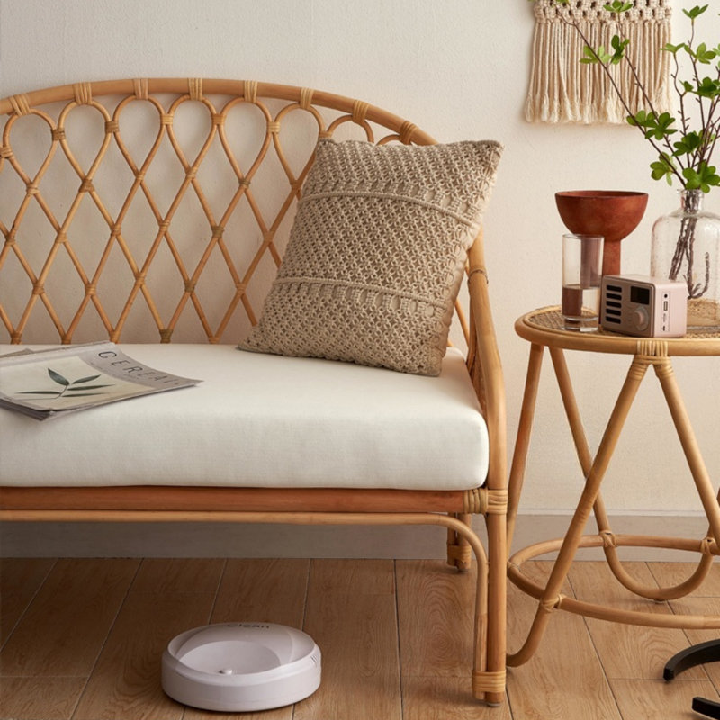 Banc en rotin simple et classique