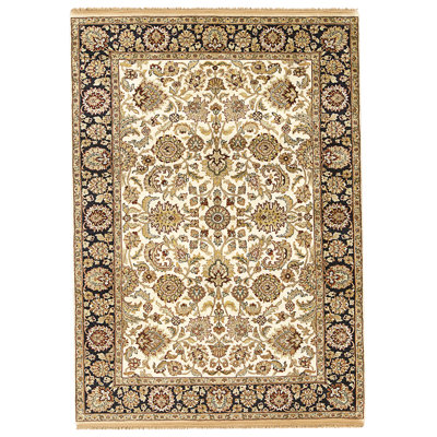 High-Quality Hand-Knotted Ivory And Black Area Rug