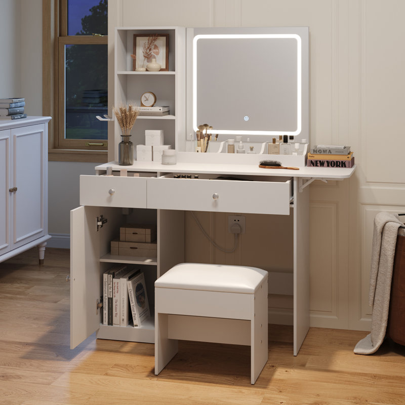 Dressing Table with Mirror