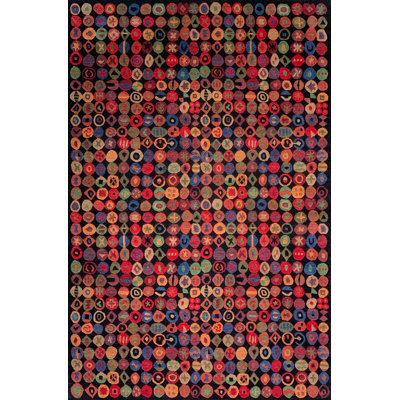 BOTTLE CAPS BLACK