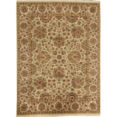 Royal Crown Wool Oriental Indoor Rug