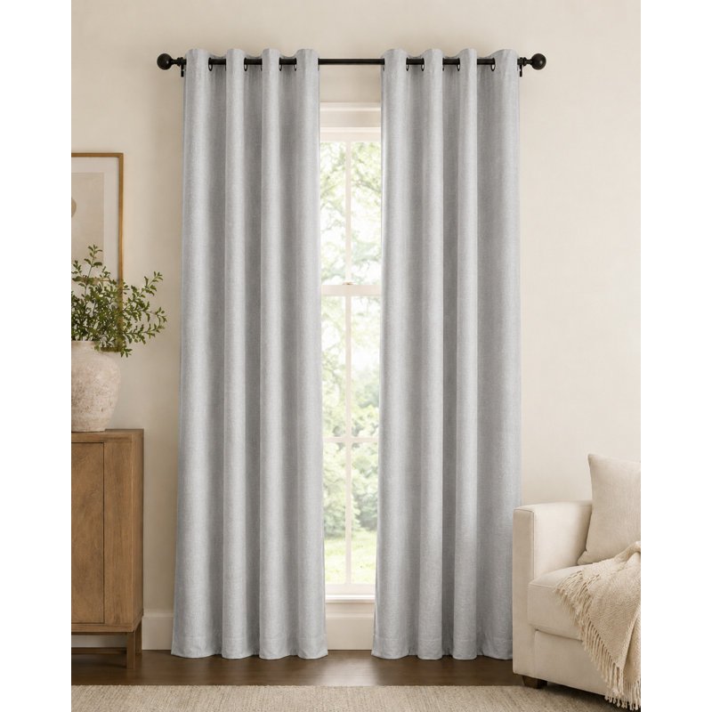 Paire de rideaux occultant et isolant avec œillets Desai, L 50 po x L 63 po, Gris clair