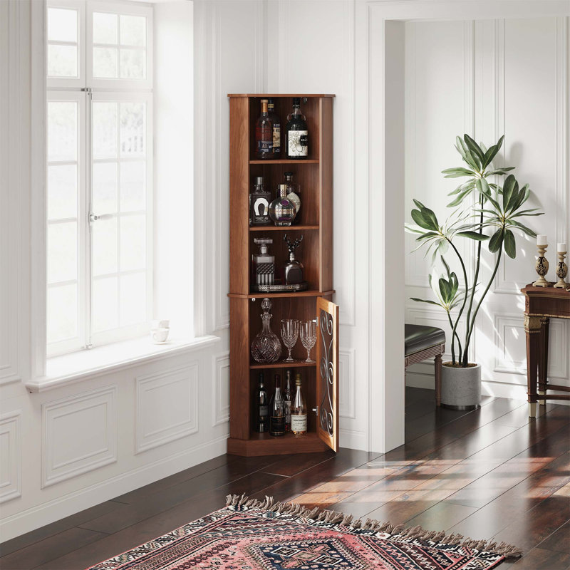 Grande armoire de bar d'angle avec rangement, armoire à liqueur d'angle en bois avec tablettes ouvertes et porte en filet métallique pour petits espaces